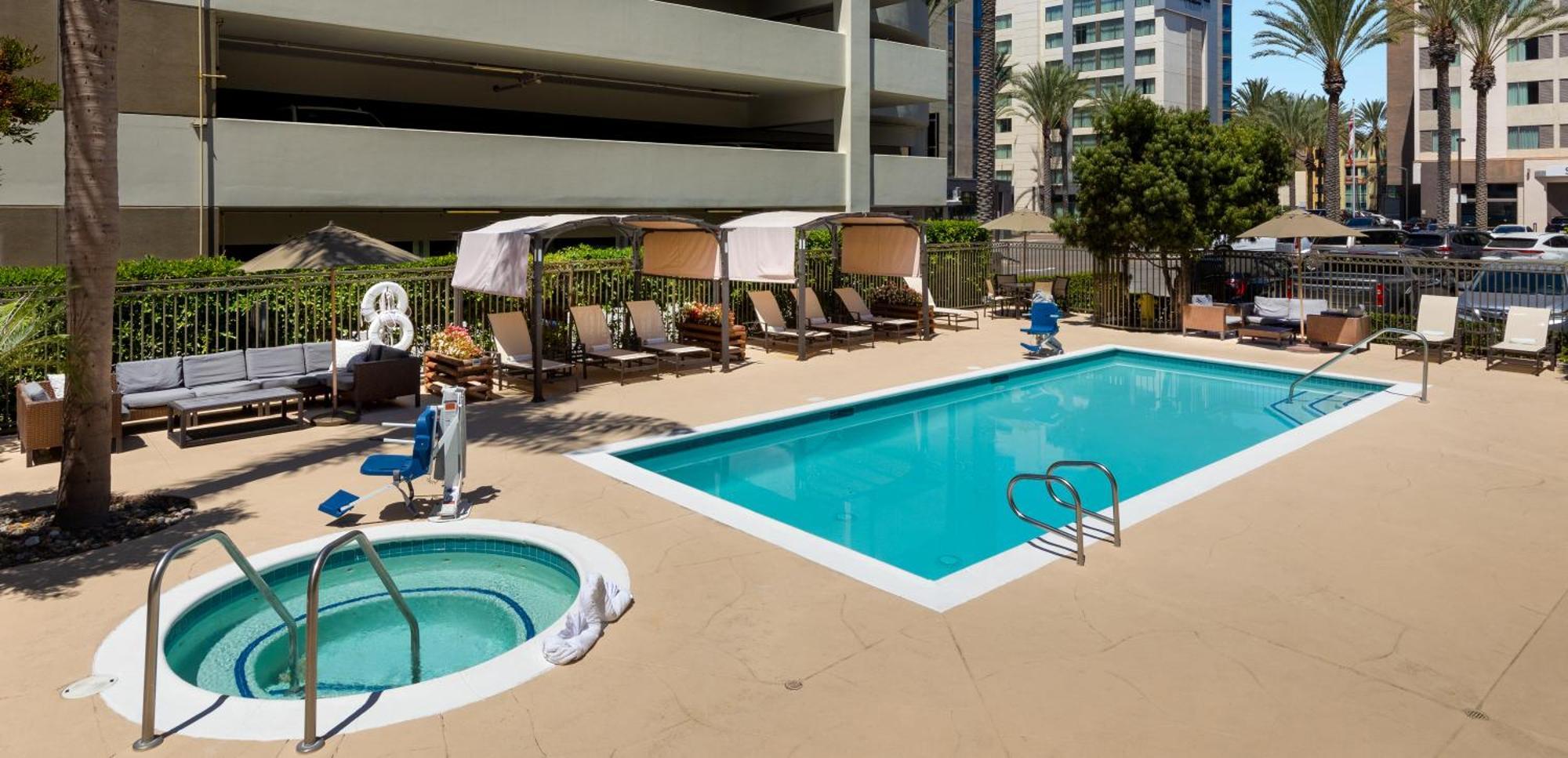 Anaheim Portofino Inn & Suites Dış mekan fotoğraf