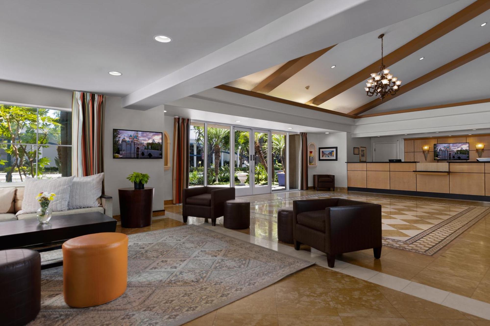 Anaheim Portofino Inn & Suites Dış mekan fotoğraf