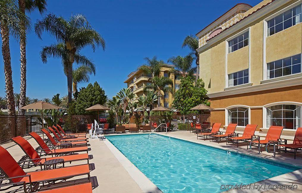 Anaheim Portofino Inn & Suites Dış mekan fotoğraf